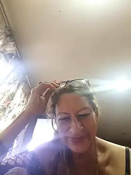 MaryLunne's cam snapshot