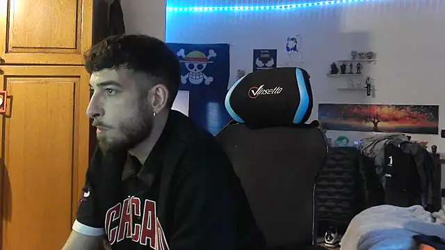 maestroboris95 live sex cam