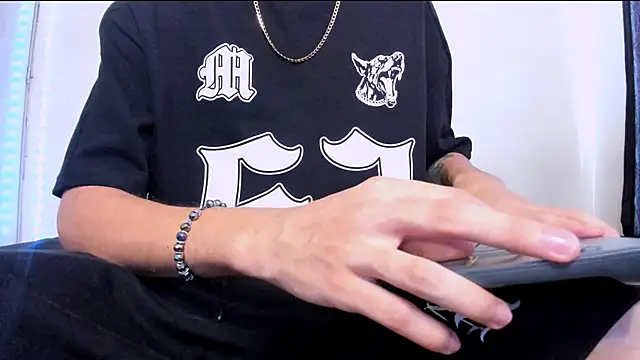 Samuel_Suarez live sex cam