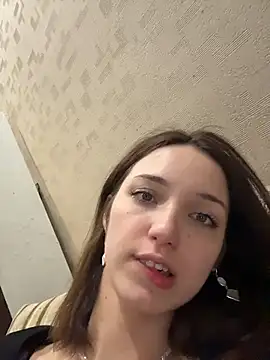 DollyTall live sex cam