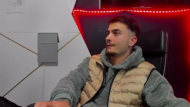 BrandonTate live sex cam