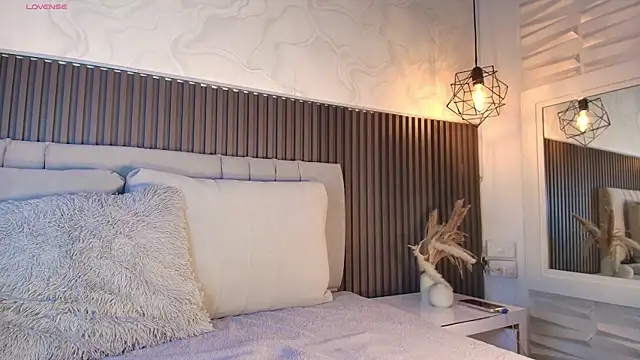 SHANONCLARK's cam snapshot