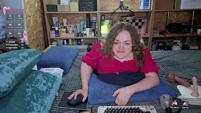 MiniNatalie's cam snapshot