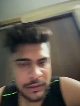 Hornybeardguy live sex cam