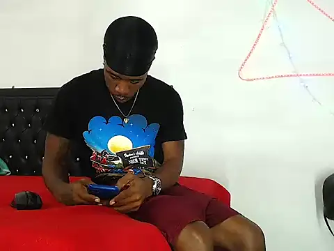 Damian_hart_24CM live sex cam