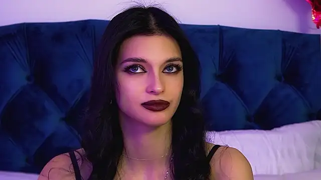 BeverlyMost's cam snapshot