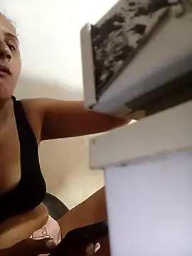 Andreita_95 live sex cam