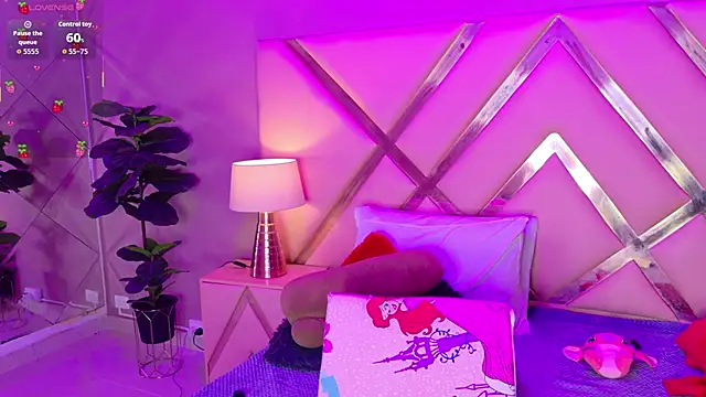 MalaikaBrown live sex cam