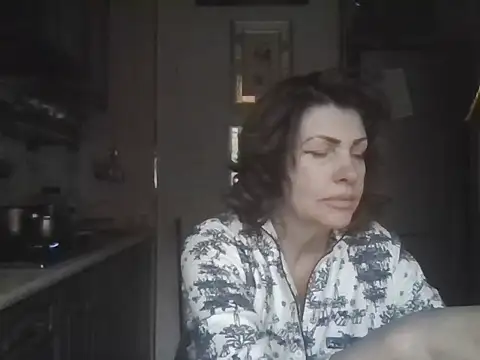 Baby-Matilda's cam snapshot