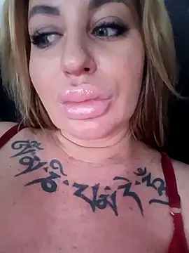 MiaMooly's cam snapshot