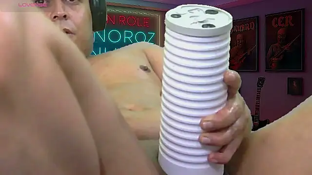 chino_roz live sex cam