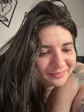 horny_roomiess live sex cam