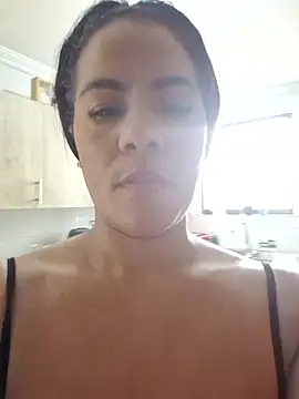 karla-bruni live sex cam