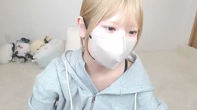 yuna_rin live sex cam