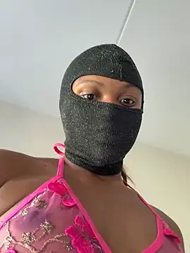 StupidNaturalPhatBooty_ live sex cam