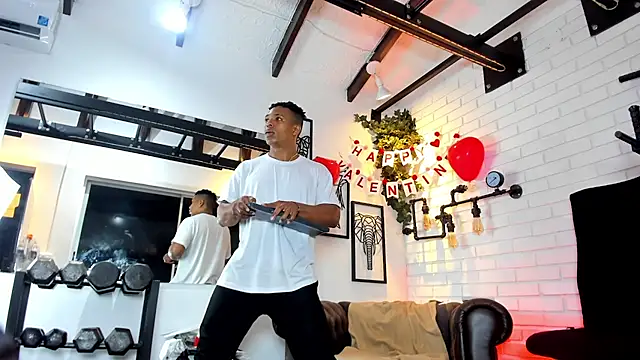 ItaloMoore's cam snapshot