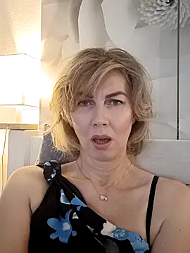 stellahere8's cam snapshot