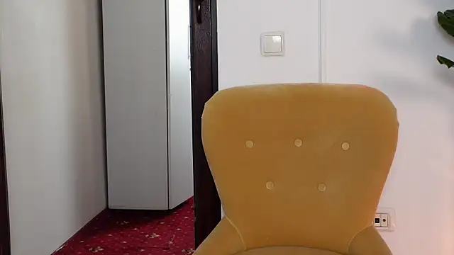 NinaCrystal1's cam snapshot