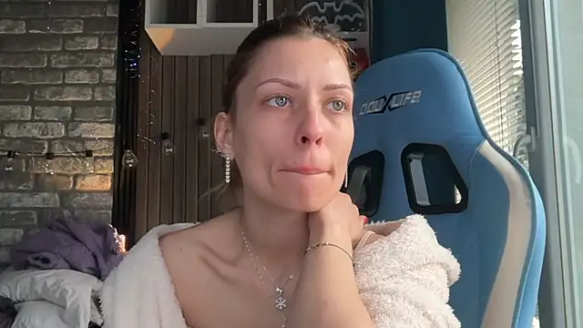 karo123421's cam snapshot