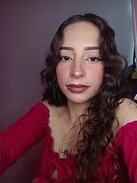 AlexxaAndRileyy live sex cam