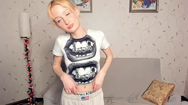 LolaStusse's cam snapshot