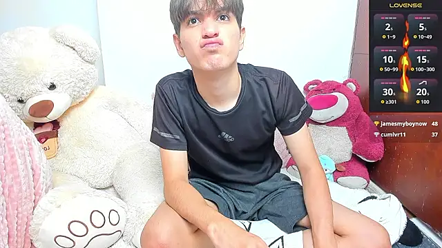 Naim_TheKing live sex cam