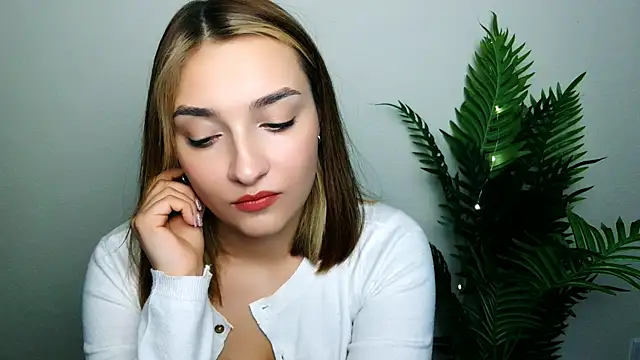 veryshygirl's cam snapshot