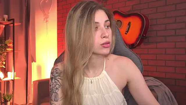 EllieCutes's cam snapshot