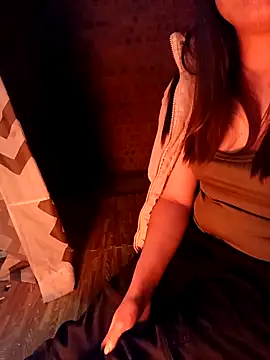 sowbibi's cam snapshot