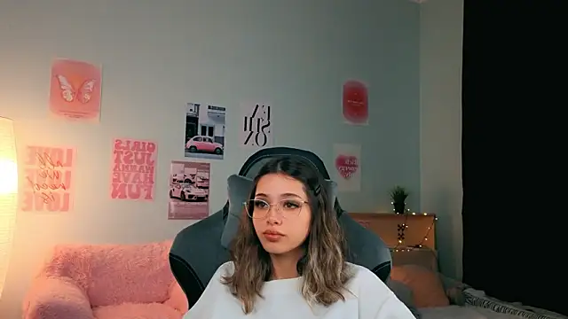 dinnerwithflowers's cam snapshot