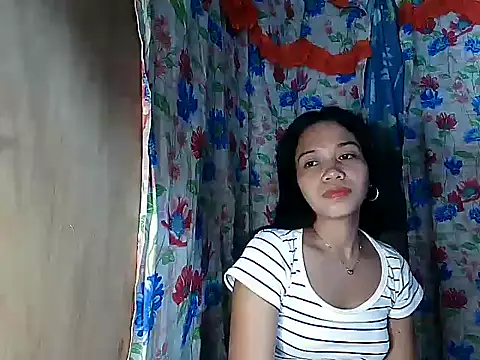 PinaySkinnyGirl's cam snapshot