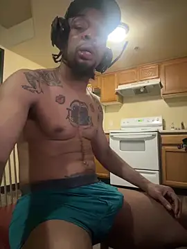 thefreakscomeoutatnight live sex cam