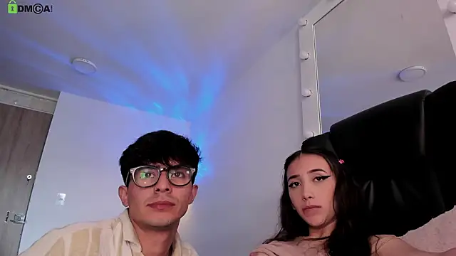 Mikeyvioleta_ live sex cam