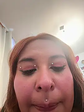 Nailealipsglossy's cam snapshot