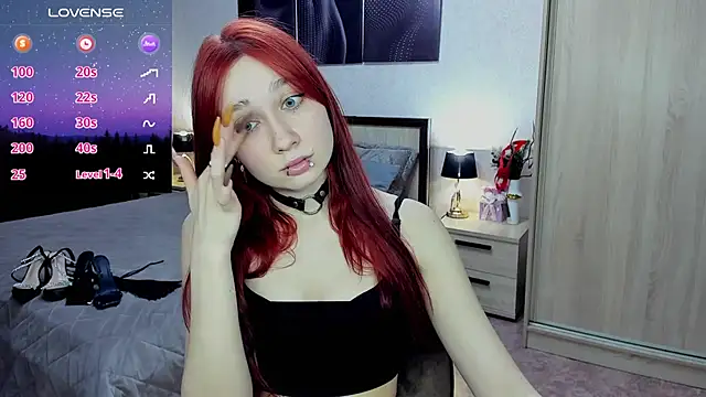 AdrianWild's cam snapshot