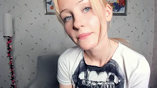 LolaStusse's cam snapshot