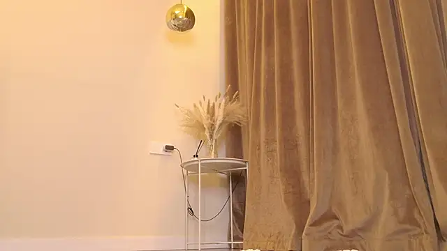 ActiveDi live sex cam