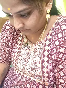 navyasree143's cam snapshot