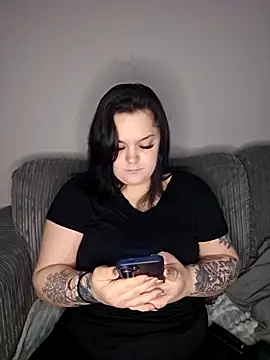 Saucy-Serenity's cam snapshot