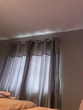 LollyLove_'s cam snapshot