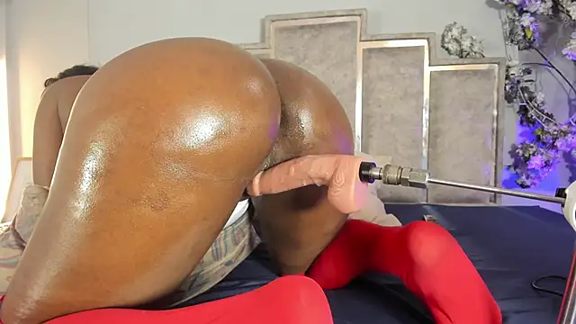 GabyyJones's cam snapshot