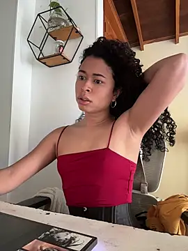 GabriSaenz live sex cam