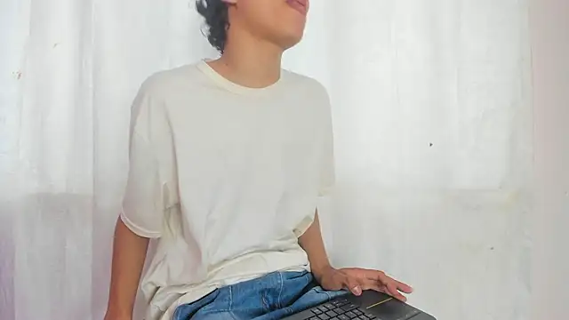 camillo_virgil live sex cam