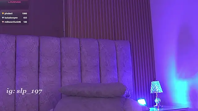 sara_lopee1's cam snapshot