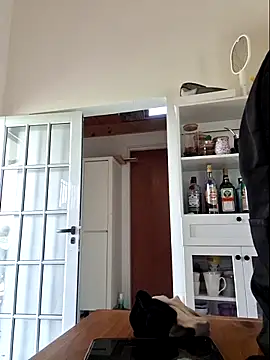 AbidingAuspices's cam snapshot