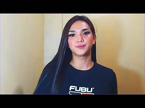 WONDERWOMAN2023 live sex cam