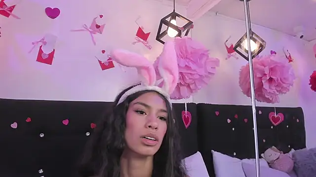 Anniie__Evans's cam snapshot