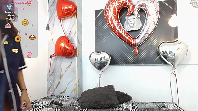 SamanthaFox_8's cam snapshot