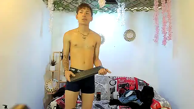 Bastian_boyshot77 live sex cam