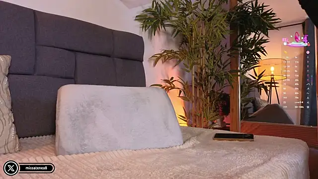 missatenea's cam snapshot